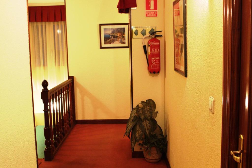 Hotel San Glorio Сантандер Екстериор снимка